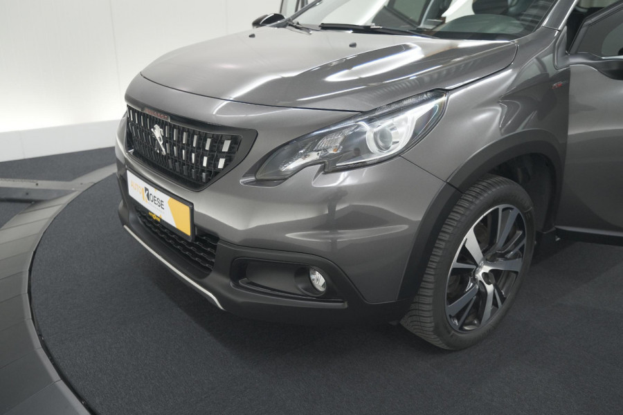 Peugeot 2008 PureTech 130 GT-Line | Allseason Banden | Panoramadak | Apple Carplay | Parkeersensoren