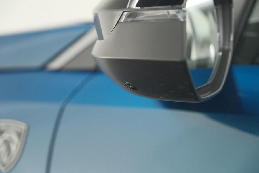 Peugeot 3008 1.2 Hybrid 136 GT | Panoramdak | 360 Camera | Stoelverwarming | Elektrische Kofferklep | Allseason Banden