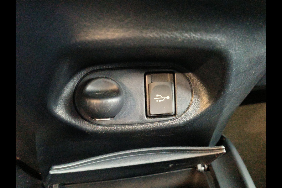 Toyota Yaris 1.5 VVT-i Active Rijklaar + 12 maanden Bovag-garantie Henk Jongen Auto's in Helmond,  al 50 jaar service zoals 't hoort!