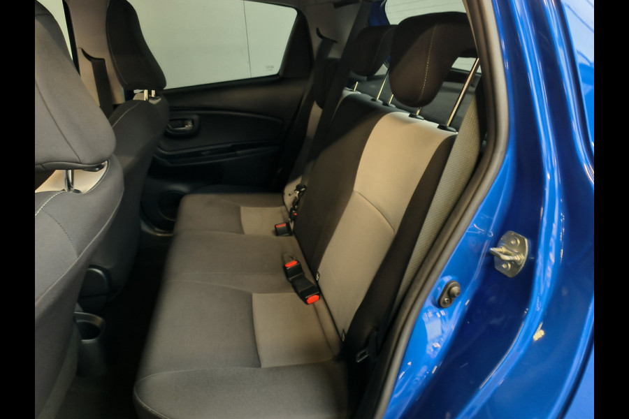 Toyota Yaris 1.5 VVT-i Active Rijklaar + 12 maanden Bovag-garantie Henk Jongen Auto's in Helmond,  al 50 jaar service zoals 't hoort!