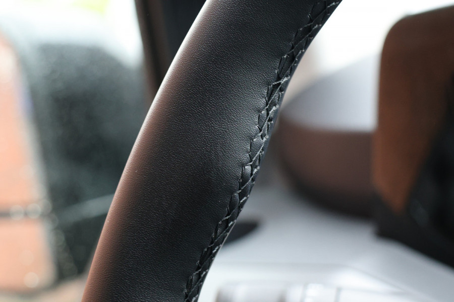 Ford Transit Custom 300 2.0 TDCI L2H1 Sport 170 PK DC | Dubbel Cabine | 360 Camera | Middenconsole | ACC | Blind Spot | Navigatie | Camera | CarPlay Elek. Trekhaak | 5-Zitter | BPM VRIJ | Verlengde fabrieksgarantie tot 11-2029