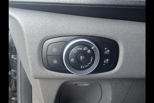 Ford Transit Custom L2 Dubbele Cabine Limited Automaat 170 pk | Trekhaak | Camera | Stoelverwarming | Dodehoekdetectie | Lane assist | PDC v+a | Zéér netjes!