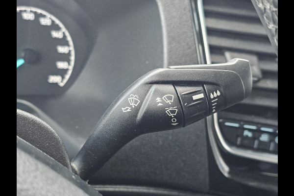 Ford Transit Custom L2 Dubbele Cabine Limited Automaat 170 pk | Trekhaak | Camera | Stoelverwarming | Dodehoekdetectie | Lane assist | PDC v+a | Zéér netjes!