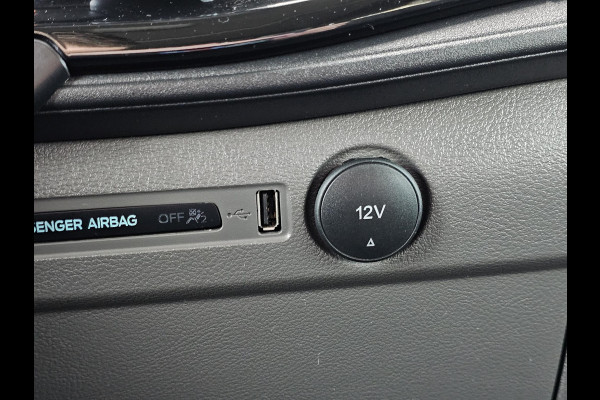 Ford Transit Custom L2 Dubbele Cabine Limited Automaat 170 pk | Trekhaak | Camera | Stoelverwarming | Dodehoekdetectie | Lane assist | PDC v+a | Zéér netjes!