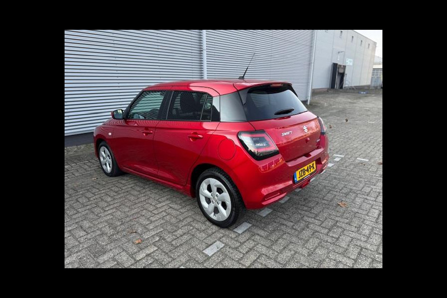 Suzuki Swift 1.2 Select Smart Hybrid,Automaat,camera,LED,stoelverwarming,Carplay/Andriod