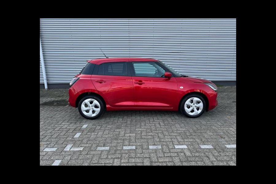 Suzuki Swift 1.2 Select Smart Hybrid,Automaat,camera,LED,stoelverwarming,Carplay/Andriod