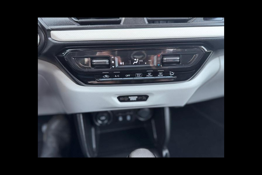 Suzuki Swift 1.2 Select Smart Hybrid,Automaat,camera,LED,stoelverwarming,Carplay/Andriod