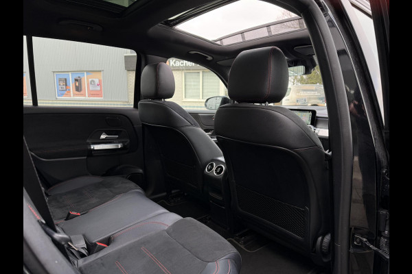 Mercedes-Benz EQB Aut. 250 AMG Sport Ed. 7pers 67 kWh | SoH 93% | Panorama | Sfeer Verlichting | Burmester | Camera |