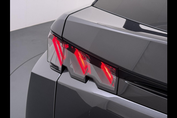 Peugeot E 3008 GT Avantage 210 73 kWh SOH 95% WARMTEPOMP | DODE HOEKCENSOR | DEALER ONDERHOUDEN | BTW VERREKENBAAR | RIJKLAARPRIJS incl. 12mnd BOVAG | 100% ongeval verleden vrij.