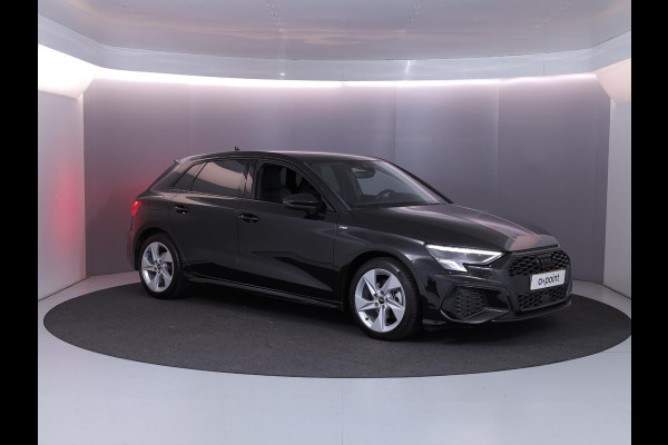 Audi A3 Sportback 30 TFSI S edition 110pk | Navigatie | 17 inch lichtmetalen velgen | Verlengde garantie | Parkeersensoren