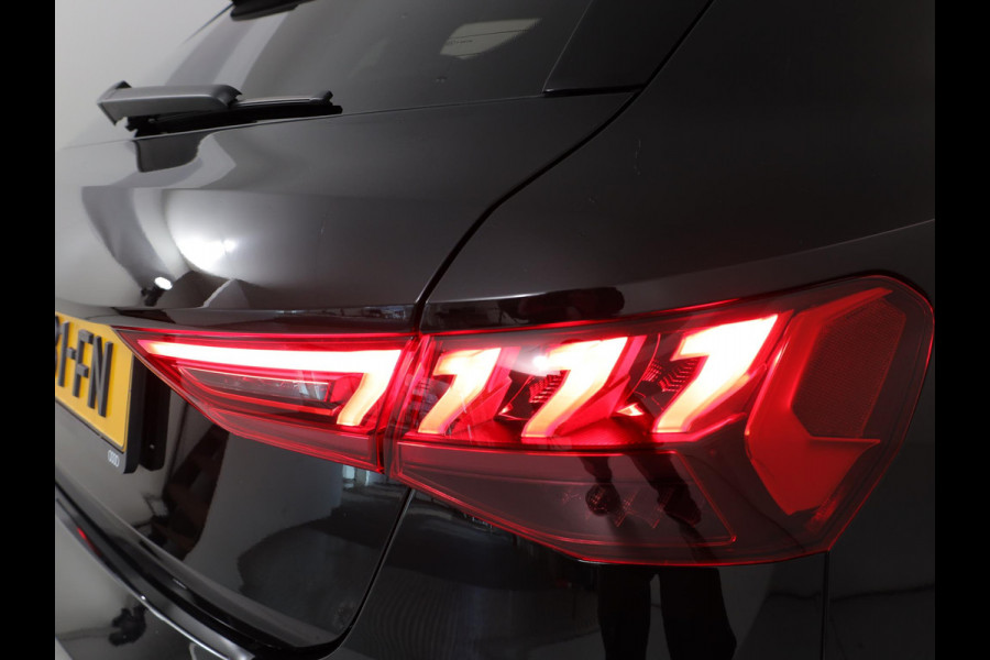 Audi A3 Sportback 30 TFSI S edition 110pk | Navigatie | 17 inch lichtmetalen velgen | Verlengde garantie | Parkeersensoren