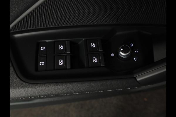 Audi A3 Sportback 30 TFSI S edition 110pk | Navigatie | 17 inch lichtmetalen velgen | Verlengde garantie | Parkeersensoren