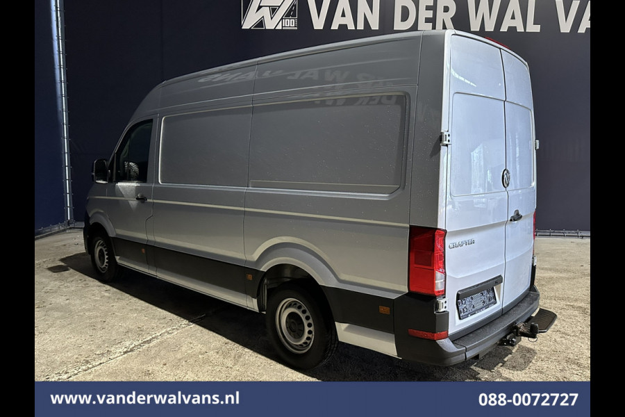 Volkswagen Crafter 2.0 TDI 141pk L3H3 L2H2 Euro6 Airco | 3000kg Trekhaak | Cruisecontrol | Chauffeursstoel Bijrijdersbank