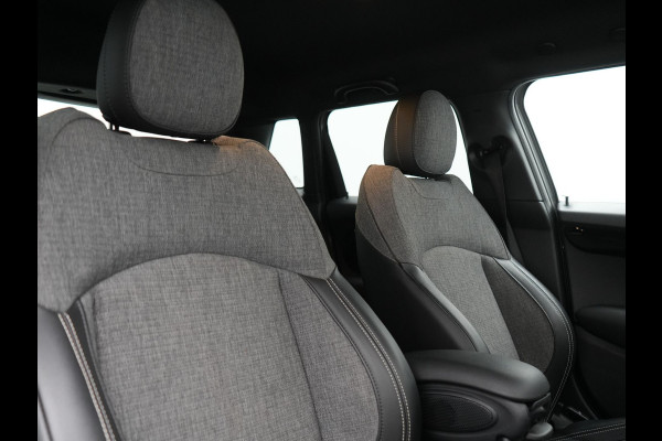 MINI Mini 2.0 Cooper S Chili 192pk 5 Deurs | Apple Carplay | Sportstoelen Verwarmd | Union Jack Achterlichten | 17"L.M | LED Koplampen | Navigatie Full Map | DAB | Cruise Control |