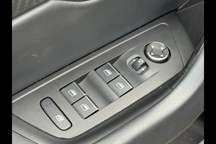 Peugeot 508 1.6 Allure / AUTOMAAT / CARPLAY / TREKHAAK / NAP