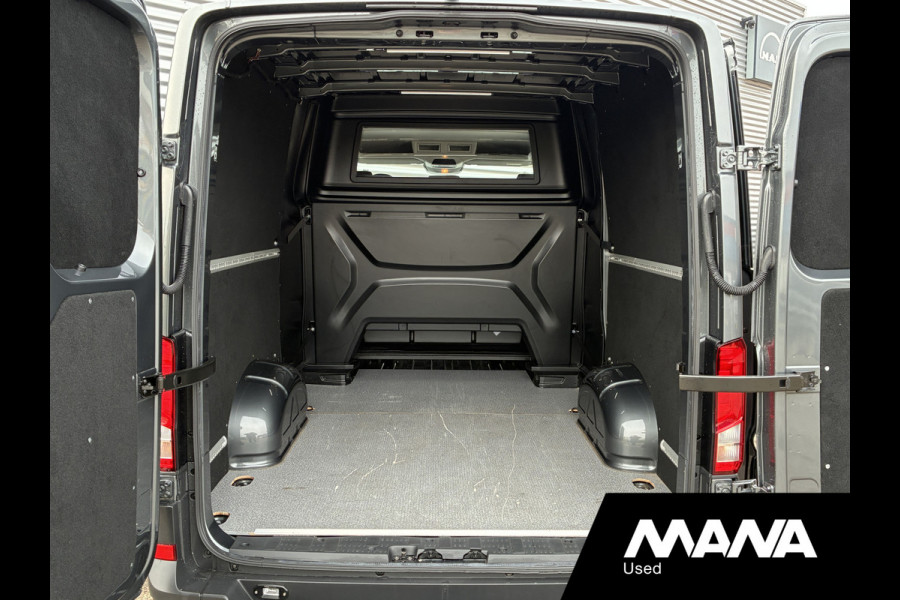 Volkswagen Crafter 2.0TDI 177PK L3H2 DC 11dkm! Nieuw model Automaat LED koplampen Sidesteps Camera Trekhaak