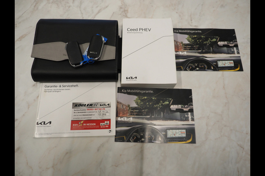 Kia Ceed Sportswagon 1.6 GDI PHEV ExecutiveLine | Panoramadak | Camera | Leder | Adaptive Cruise | Keyless | Memory | Carplay