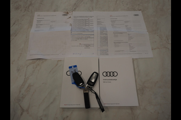 Audi Q4 e-tron 35 Launch edition 55 kWh | Leder | Camera | Cruise | DAB | Climate | Stoelverwarming | Carplay | PDC