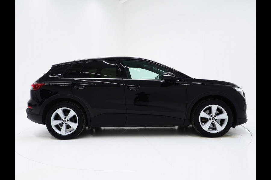 Audi Q4 e-tron 35 Launch edition 55 kWh | Leder | Camera | Cruise | DAB | Climate | Stoelverwarming | Carplay | PDC