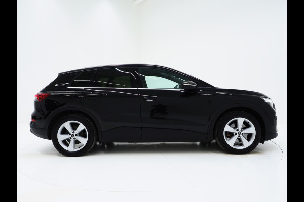 Audi Q4 e-tron 35 Launch edition 55 kWh | Leder | Camera | Cruise | DAB | Climate | Stoelverwarming | Carplay | PDC