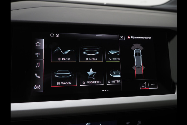 Audi Q4 e-tron 35 Launch edition 55 kWh | Leder | Camera | Cruise | DAB | Climate | Stoelverwarming | Carplay | PDC