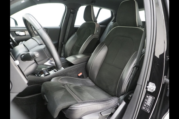 Volvo XC40 1.5 T5 Recharge R-Design Full Black | Camera | Keyless | Virtual | DAB | Climate | Zwarte Hemel | Carplay