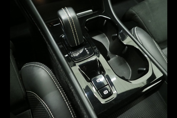 Volvo XC40 1.5 T5 Recharge R-Design Full Black | Camera | Keyless | Virtual | DAB | Climate | Zwarte Hemel | Carplay