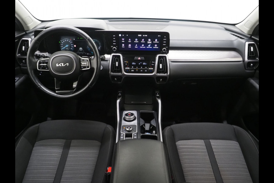 Kia Sorento 1.6 T-GDI Plug-in Hybrid 4WD | Adaptive Cruise | Trekhaak | Camera | Keyless | Dodehoek | Virtual | Carplay