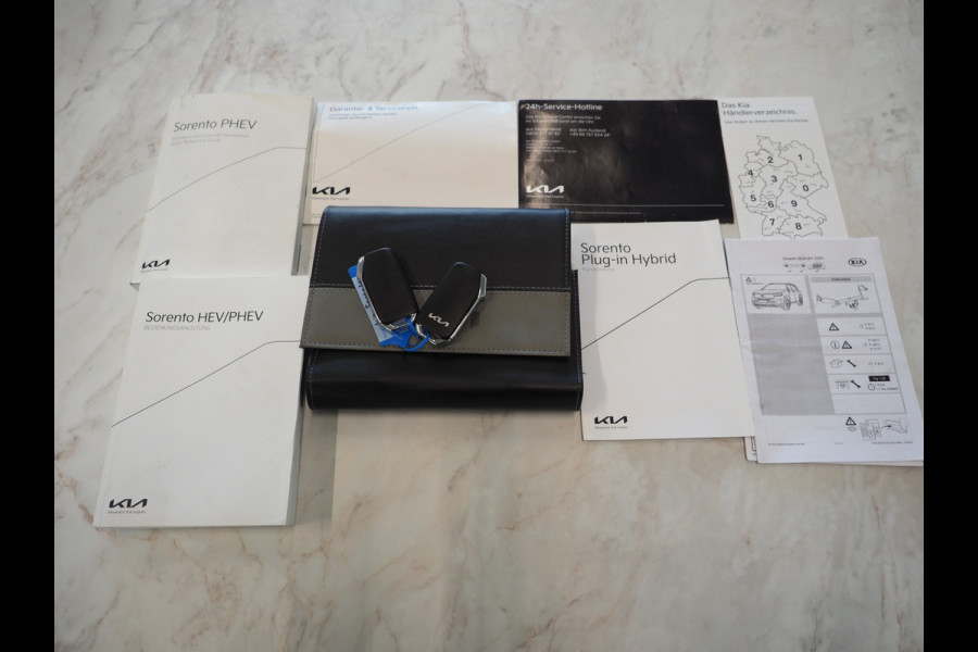 Kia Sorento 1.6 T-GDI Plug-in Hybrid 4WD | Adaptive Cruise | Trekhaak | Camera | Keyless | Dodehoek | Virtual | Carplay