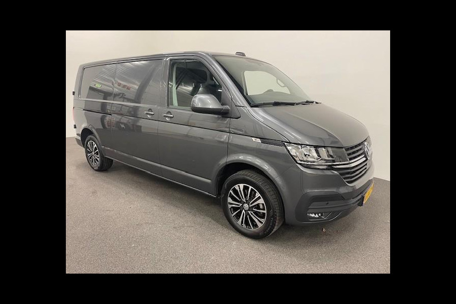 Volkswagen Transporter 2.0 TDI L2H1 28 Highline Automaat Airco Cruise Control Navi PDC V&A Trekhaak