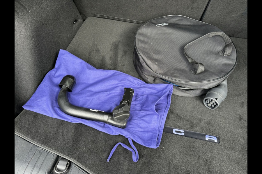 Ford Kuga 2.5 PHEV ST-Line X TREKHAAK! PANODAK! WINTERPACK! TECHPACK!