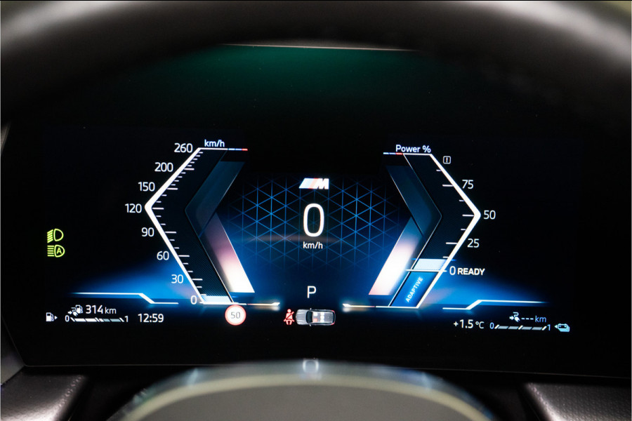 BMW X1 xDrive30e M-Sport 326PK | Pano | Harman/Kardon | HUD | Sfeer | Keyless | Massage VOL! 12 MND Garantie