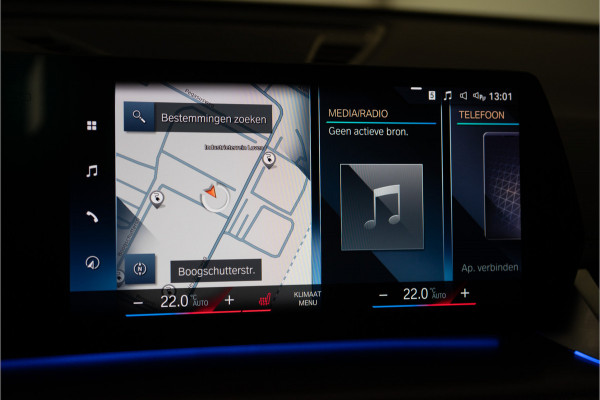 BMW X1 xDrive30e M-Sport 326PK | Pano | Harman/Kardon | HUD | Sfeer | Keyless | Massage VOL! 12 MND Garantie