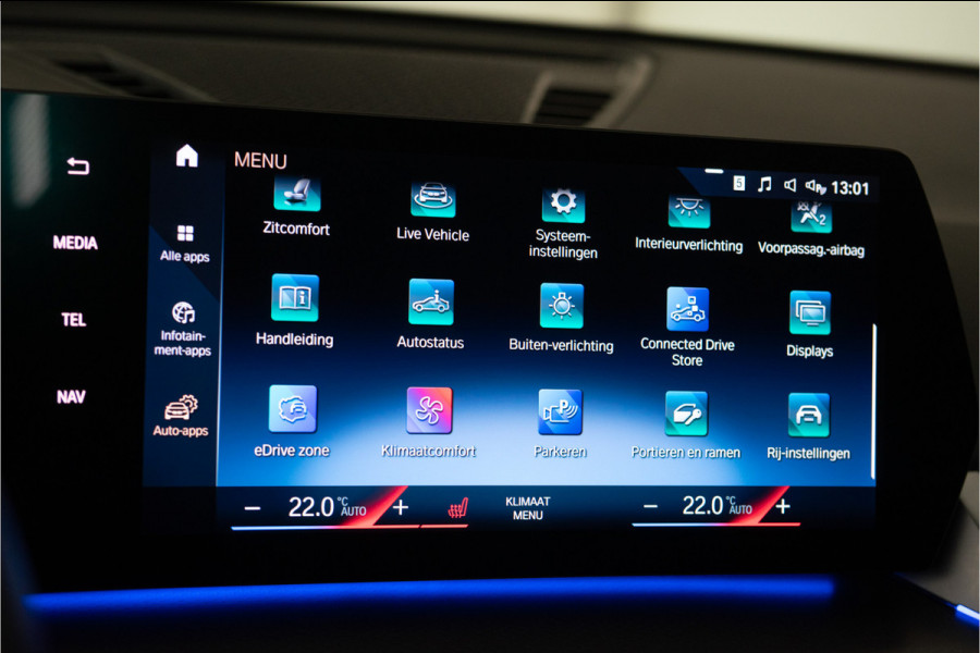 BMW X1 xDrive30e M-Sport 326PK | Pano | Harman/Kardon | HUD | Sfeer | Keyless | Massage VOL! 12 MND Garantie