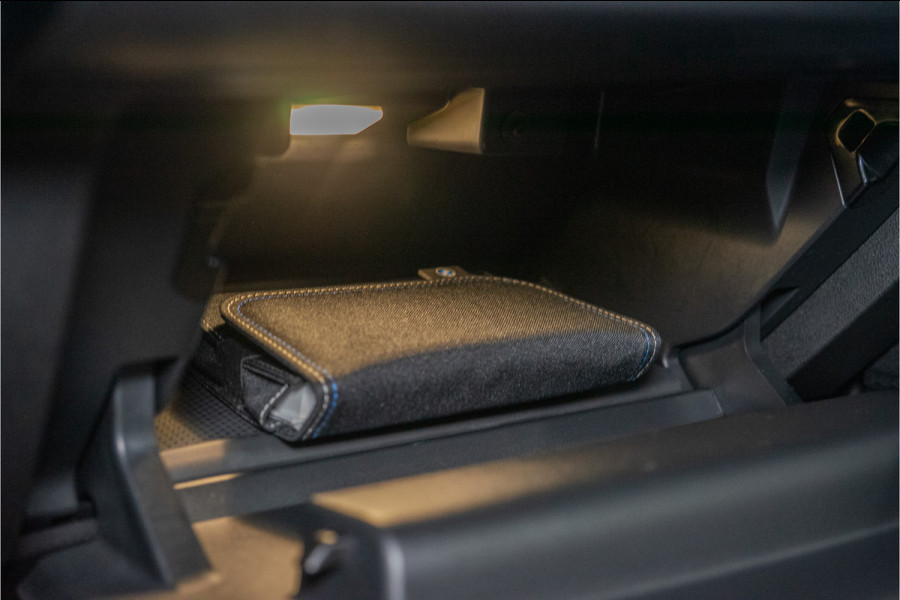 BMW X1 xDrive30e M-Sport 326PK | Pano | Harman/Kardon | HUD | Sfeer | Keyless | Massage VOL! 12 MND Garantie