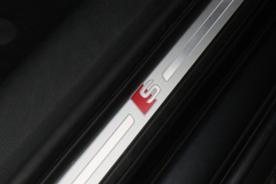 Audi A4 Avant 35 TFSI Sport S line edition 2x S-Line, LED, Navigatie, Climate, PDC, 18"