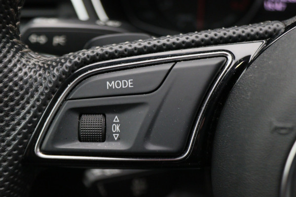 Audi A4 Avant 35 TFSI Sport S line edition 2x S-Line, LED, Navigatie, Climate, PDC, 18"