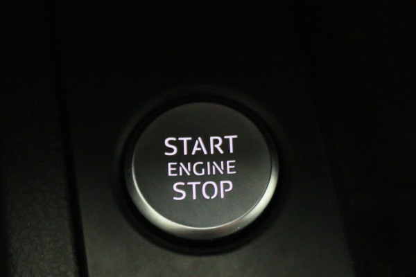 Audi A4 Avant 35 TFSI Sport S line edition 2x S-Line, LED, Navigatie, Climate, PDC, 18"