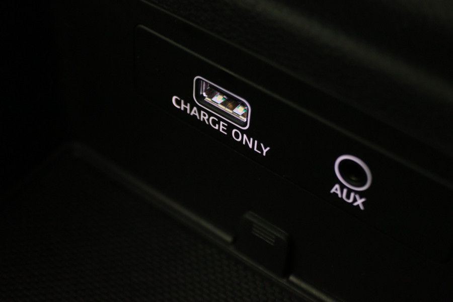 Audi A4 Avant 35 TFSI Sport S line edition 2x S-Line, LED, Navigatie, Climate, PDC, 18"