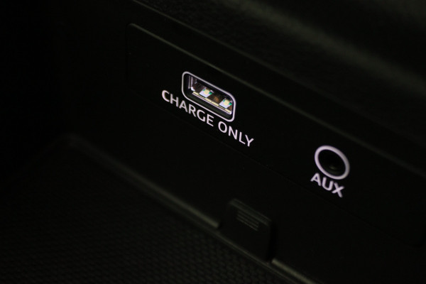 Audi A4 Avant 35 TFSI Sport S line edition 2x S-Line, LED, Navigatie, Climate, PDC, 18"