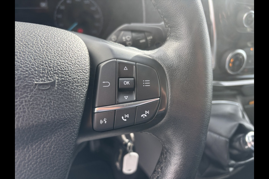 Ford Transit Custom 300 2.0 TDCI L2H1L DC 170pk DUBBELCABINE! MARGE ACHTERKLEP!