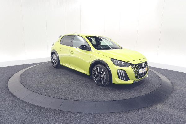 Peugeot 208 Hybrid 136 e-DCS6 GT | Camera | Apple Carplay | Parkeersensoren