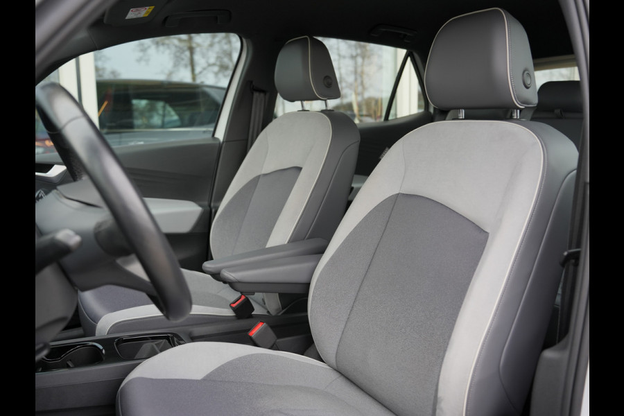 Volkswagen ID.3 Pro S 77 kWh SOH 94% | stuur verwarmd | Apple Carplay/Android Auto |