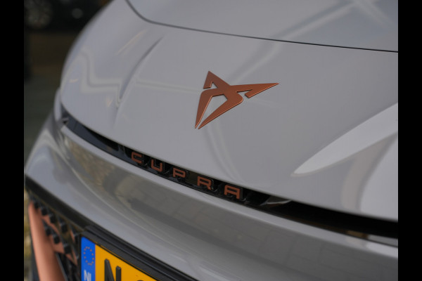 CUPRA Born Performance One 62 kWh SOH 93% | Apple Carplay/Android Auto | Stoel&stuur verwarmd |