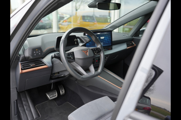 CUPRA Born Performance One 62 kWh SOH 93% | Apple Carplay/Android Auto | Stoel&stuur verwarmd |