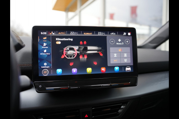 CUPRA Born Performance One 62 kWh SOH 93% | Apple Carplay/Android Auto | Stoel&stuur verwarmd |