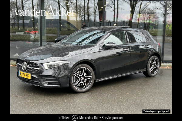 Mercedes-Benz A-Klasse 250e AMG // Panorama dak // Sfeerverlichting // Memory // MultiBeam LED // Advanced Audio // Keyless // 18" AMG Velgen // Widesc