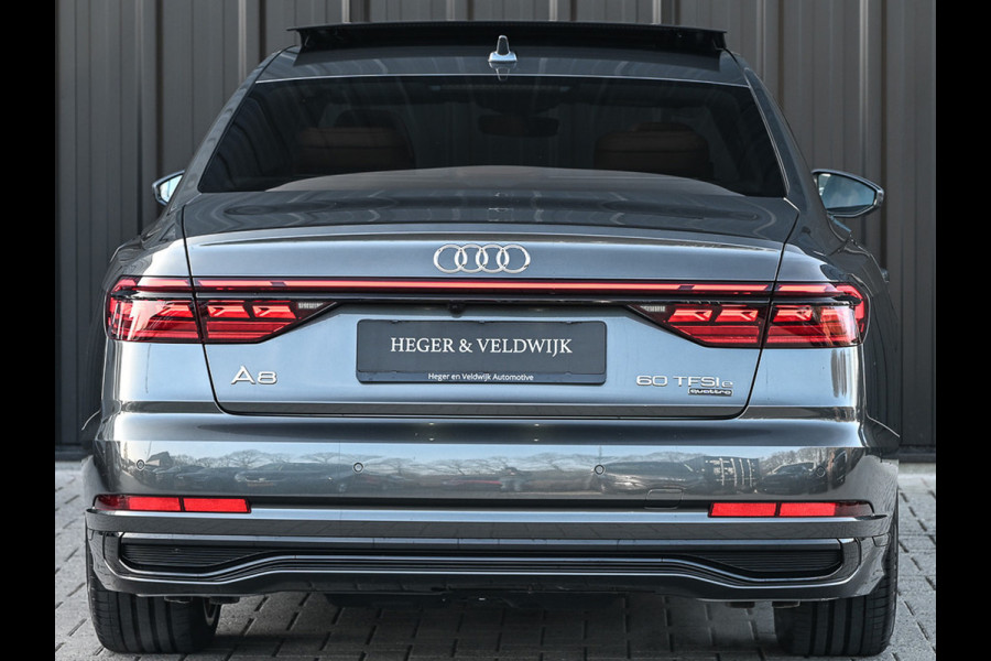Audi A8 60 TFSI e quattro 463PK S-Line B&O Advanced | Head-Up Display | Achteras besturing | Panorama dak | Trekhaak | Soft-Close | Alcantara hemel bekleding | Carbon inleg | 360 Camera | Standkachel | Adaptive Cruise Control