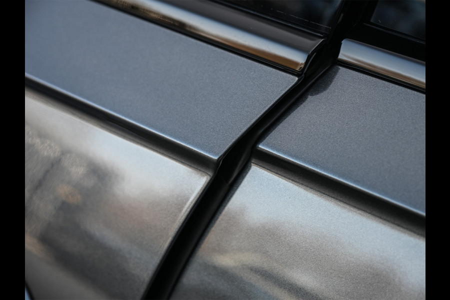 Audi A8 60 TFSI e quattro 463PK S-Line B&O Advanced | Head-Up Display | Achteras besturing | Panorama dak | Trekhaak | Soft-Close | Alcantara hemel bekleding | Carbon inleg | 360 Camera | Standkachel | Adaptive Cruise Control