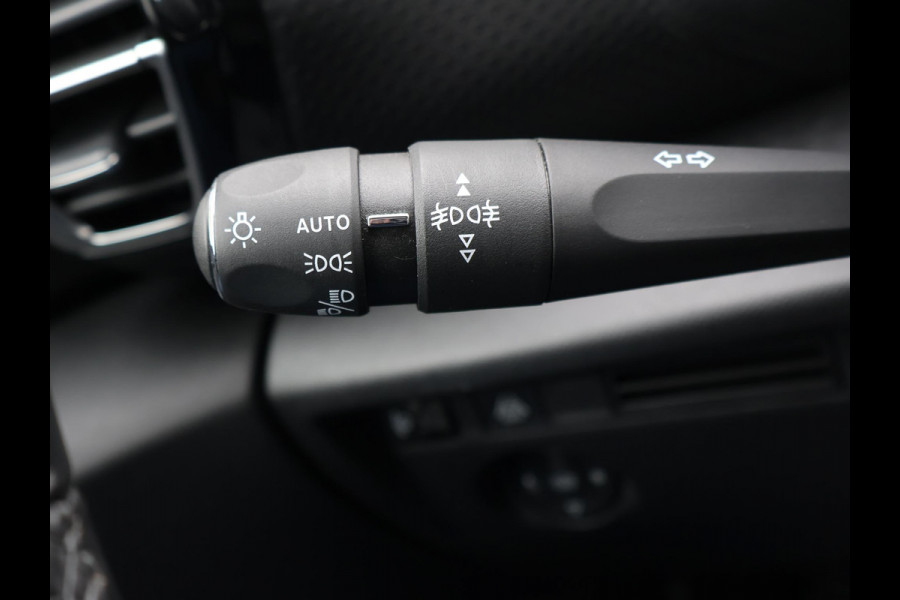 Citroën C4 1.2 SHINE AUT. *NIEUWE DBRIEM* + ADAPTIVE CRUISE | HEAD-UP | CAMERA | DAB | 18 INCH | CARPLAY